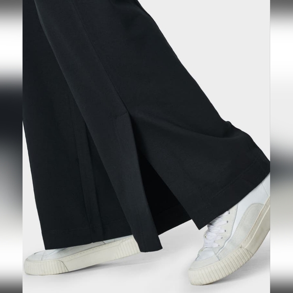 Sweaty Betty wide leg pants sz S - Picture 3 of 6